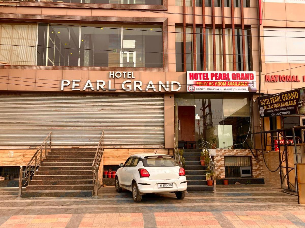 Hotel Pearl Grand, Zirakpur - Top Rated & Most Awarded Property In Tricity Chandīgarh Εξωτερικό φωτογραφία