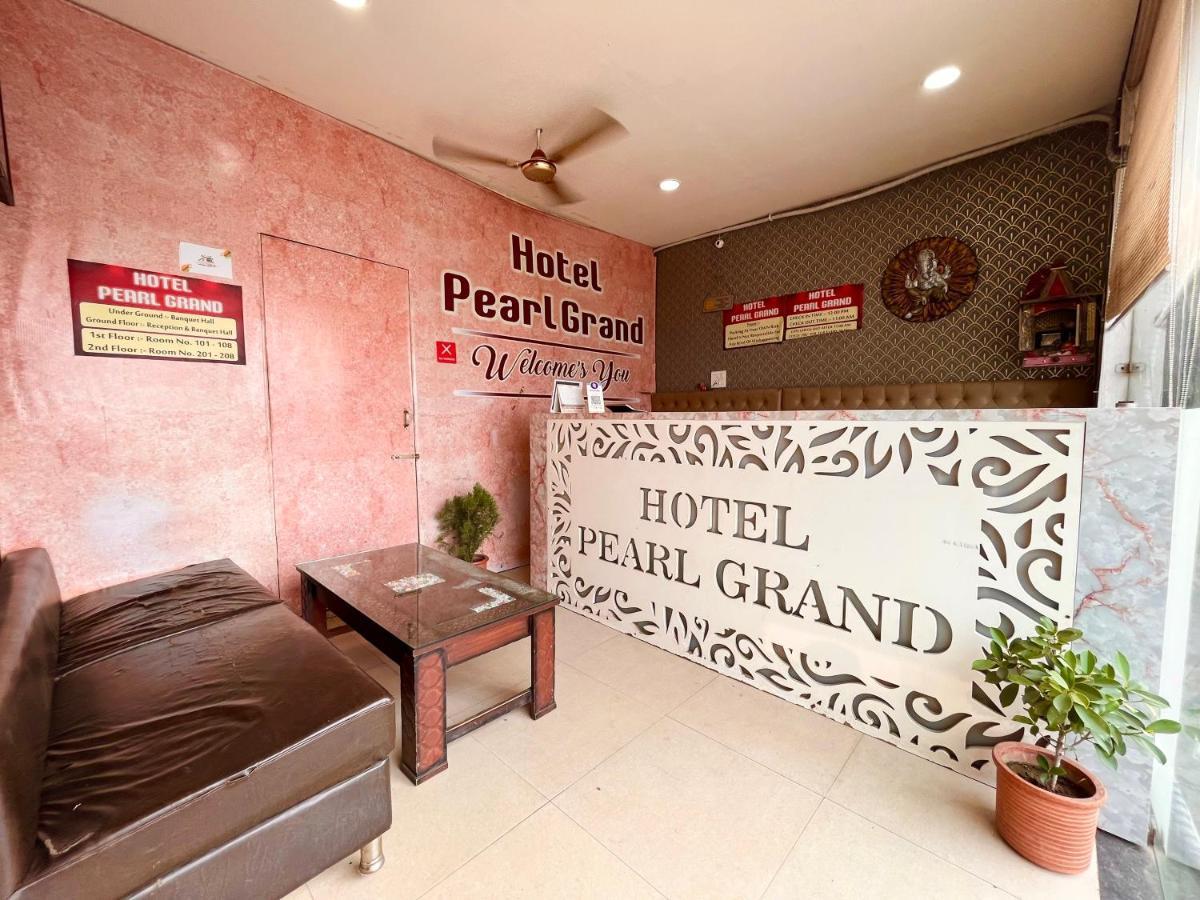 Hotel Pearl Grand, Zirakpur - Top Rated & Most Awarded Property In Tricity Chandīgarh Εξωτερικό φωτογραφία